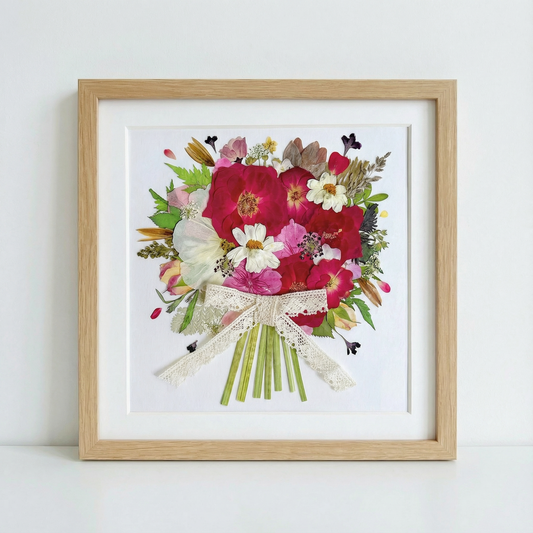 8 x 8 FLOWER BOUQUET - RED